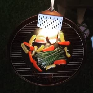 Grillight Spatula - Giant Edition by Grillight.com
