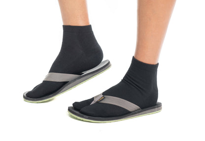 Thicker V-Toe Athletic or Casual Black Flip-Flop Tabi Socks Cotton Blend Comfortable Stylish - Ankle Socks by V-Toe Socks, Inc