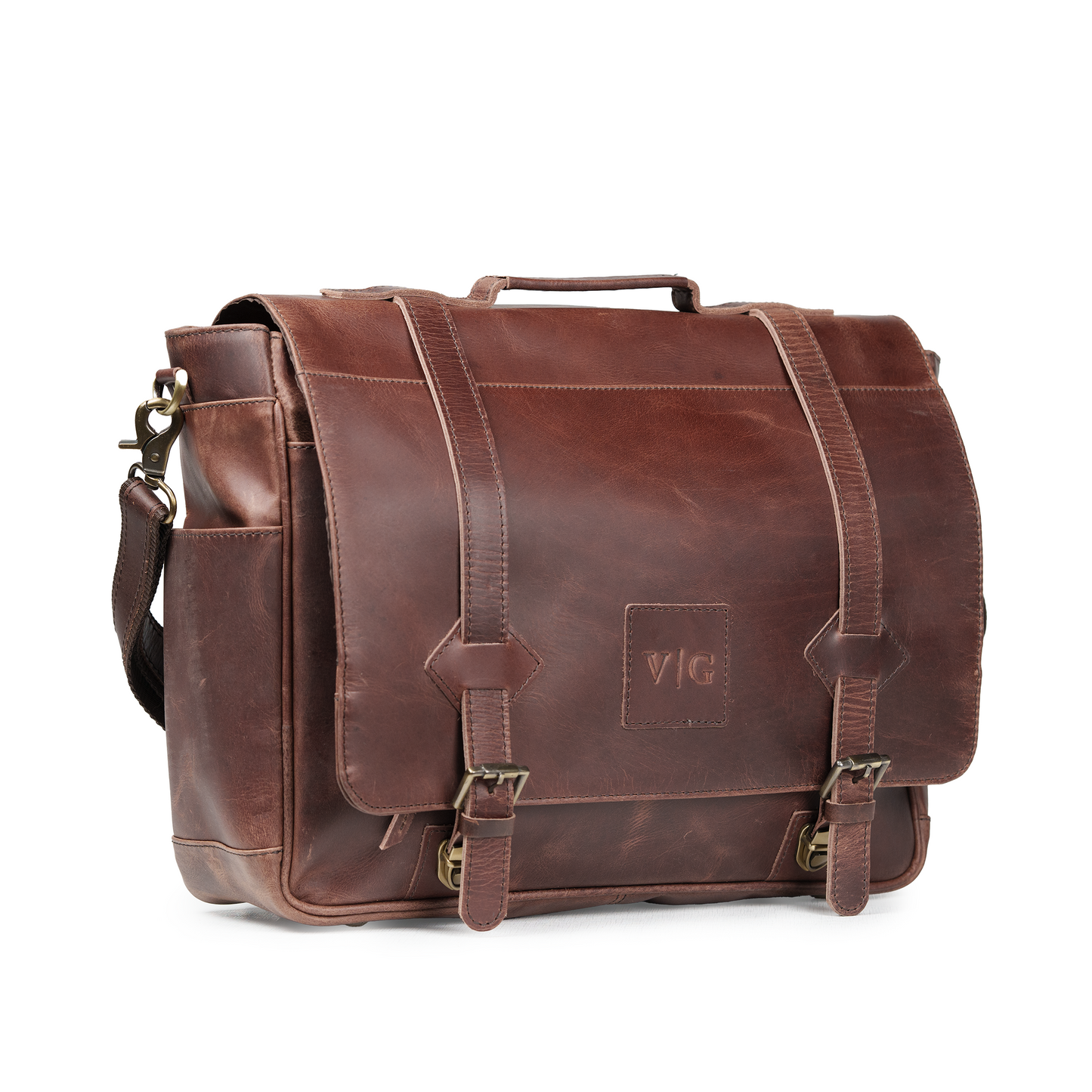 The “Lewis” Buffalo Leather Messenger Bag by Vintage Gentlemen