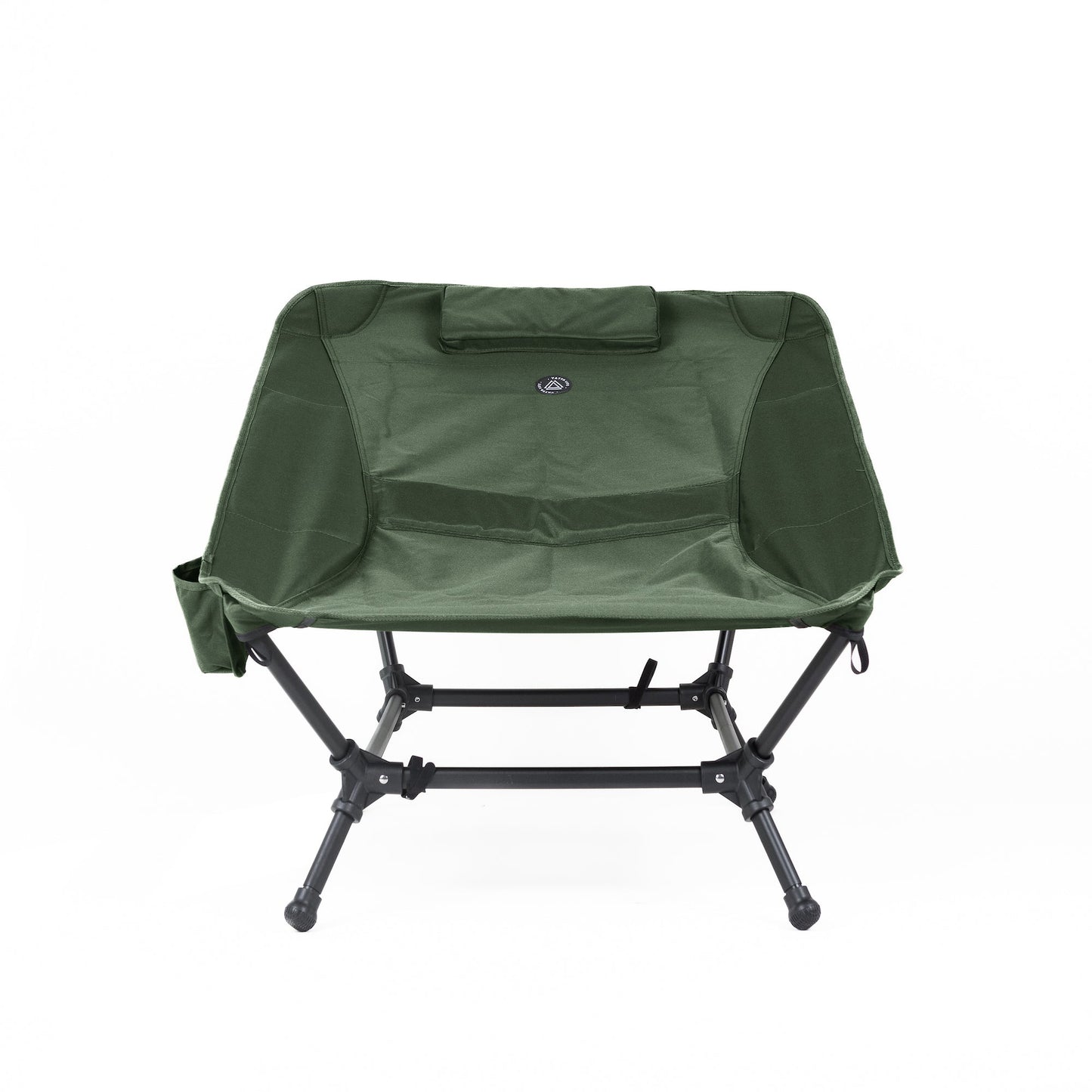 Camping lounge chair by YATTA